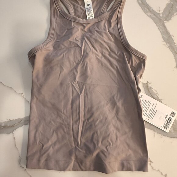 Lululemon Align™ Waist-Length Racerback Tank Top NWT - Picture 2 of 3